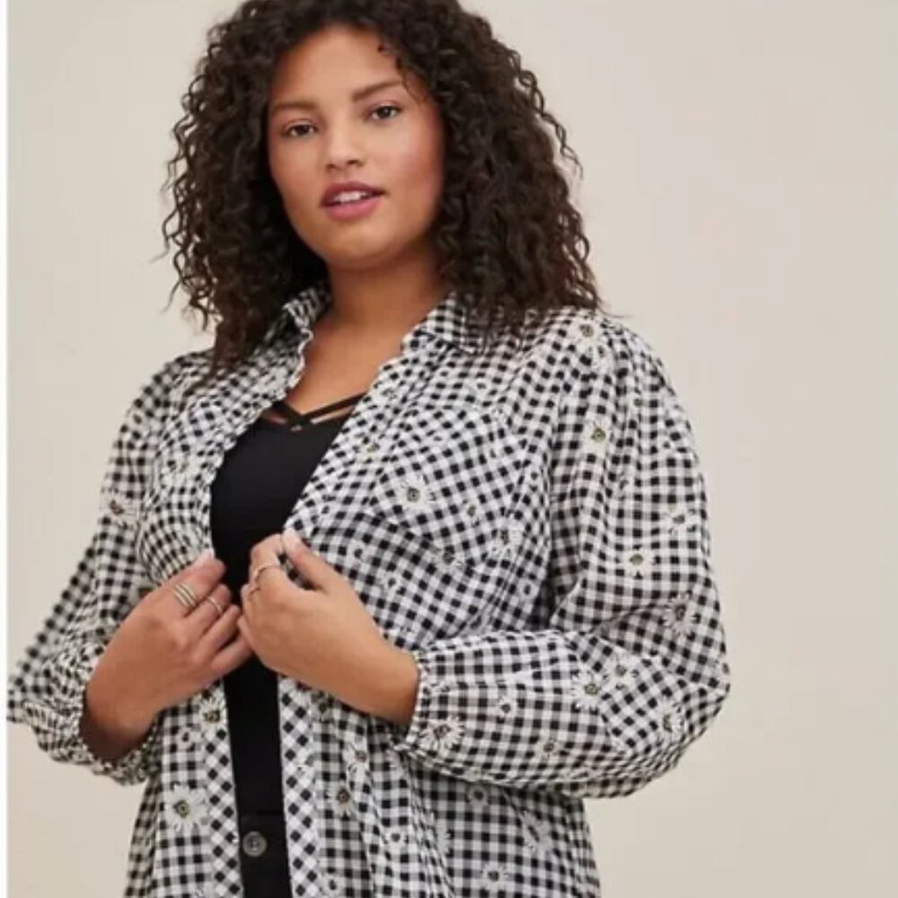 Torrid Checked Daisy Print Lightweight Woven Cotton Open Front Kimono (1463) - Picture 3 of 13